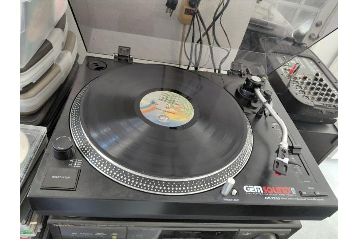 Toca discos, Puerto Rico