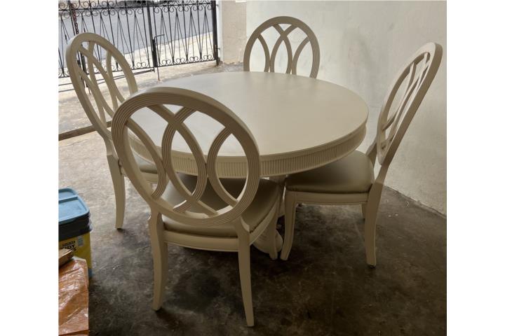 Juego de Comedor, Puerto Rico