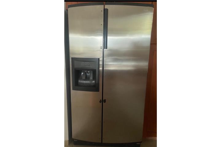 NEVERA PARA ARREGLAR O PARA USAR LAS PIEZAS, Puerto Rico