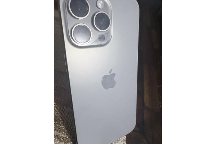 Iphone 15pro max, Puerto Rico