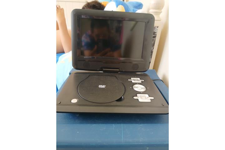 Dvd portatil en buen estado , Puerto Rico