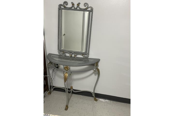 Mesa media luna con espejo