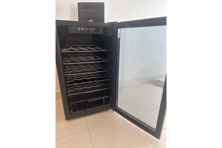 Vinera/Wine cooler