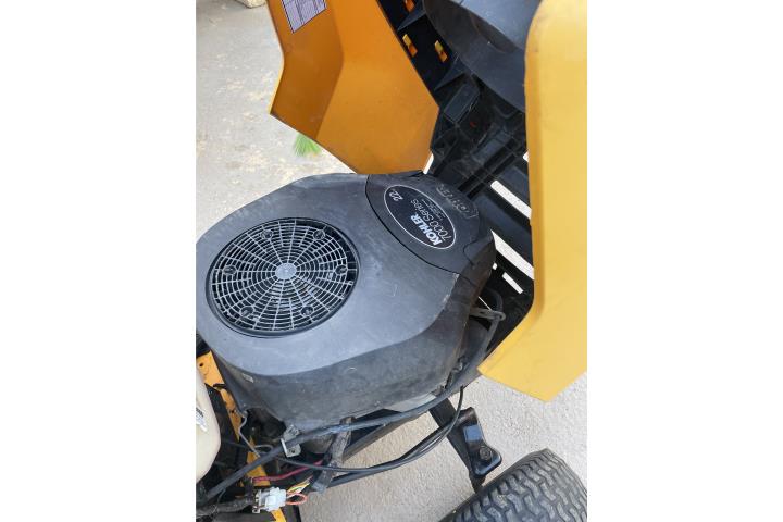 Tractor cub cadet