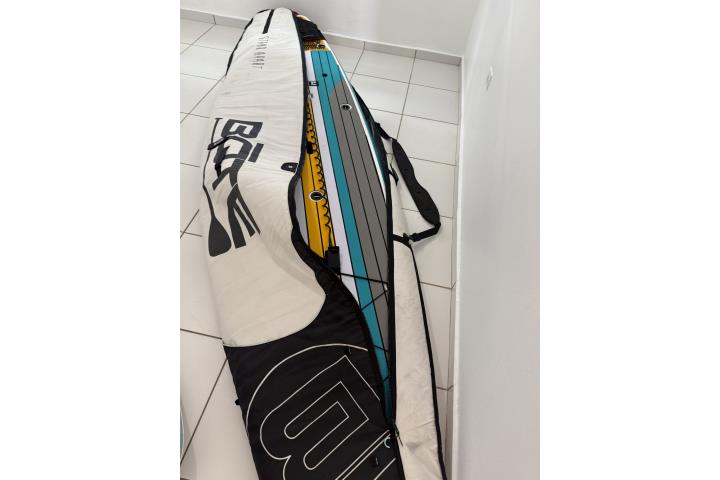 Paddle board
