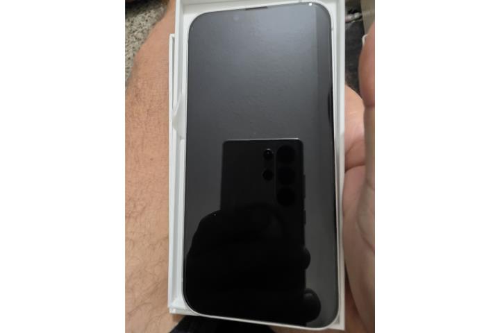 IPhone 16E 128gb de Claro