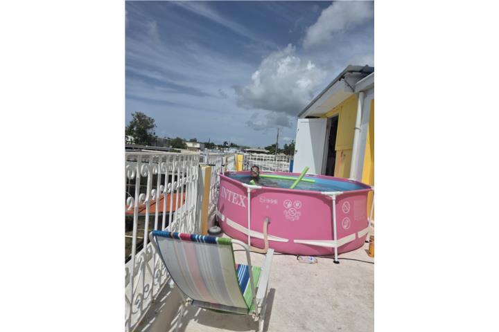 Piscina intex 8×3 color rosa, Puerto Rico