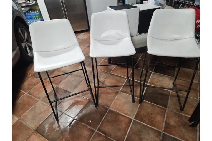 stools, Puerto Rico