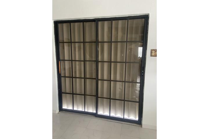 PUERTA CORREDIZA MEDIDA STANDARD $125, Puerto Rico