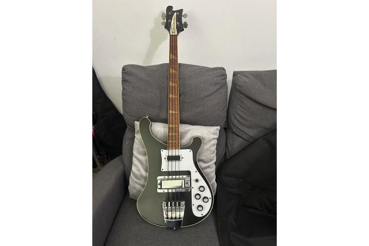 Rickenbacker del 1970 original, Puerto Rico
