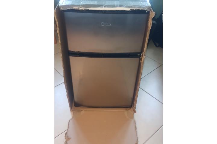 Nevera Mini Midea, Puerto Rico