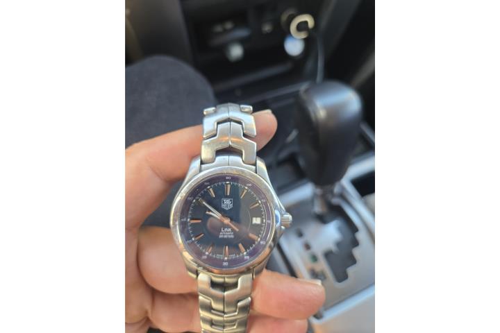 Reloj Tag Heuer modelo Link $1,000 OMO, Puerto Rico