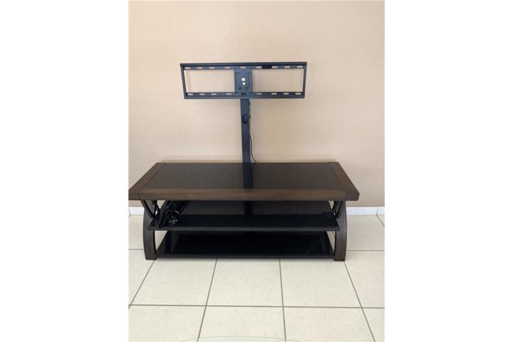 Mueble de TV  Versátil y Elegante, Puerto Rico