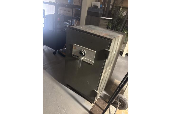 Caja fuerte 25