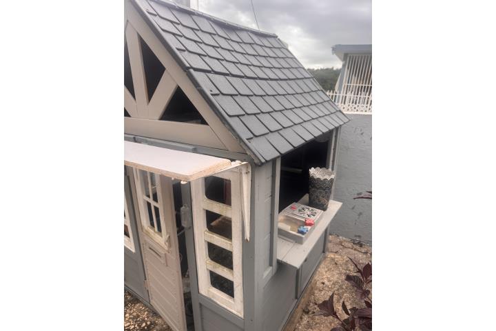 Casita de madera de niña para jugar , Puerto Rico