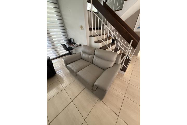 Mueble Sala en Piel, Puerto Rico