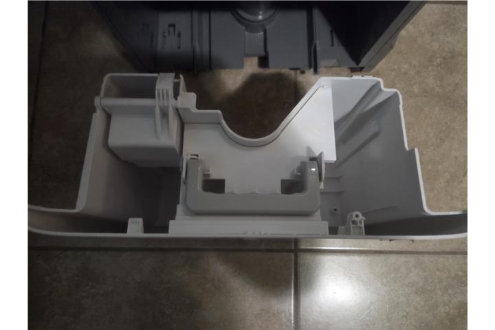 Deshumidificador Midea 50pt, Puerto Rico