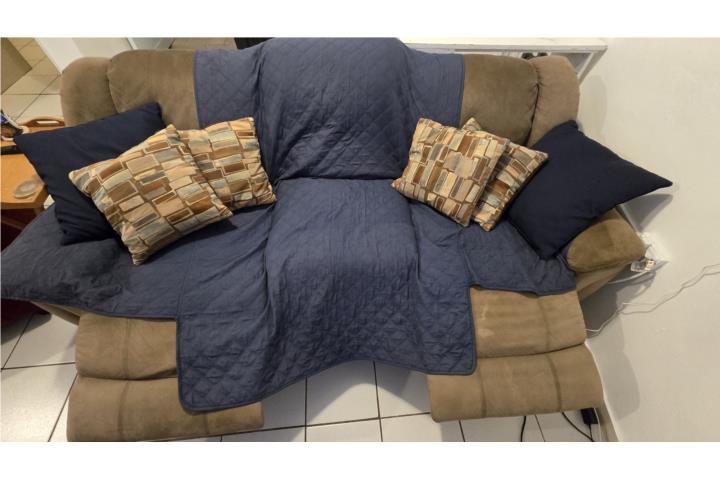 Sofa Recliner, Puerto Rico