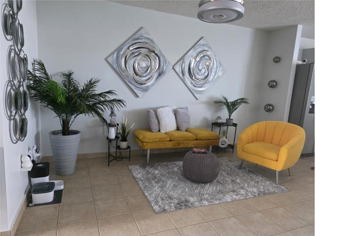 Butaca y ottoman, Puerto Rico