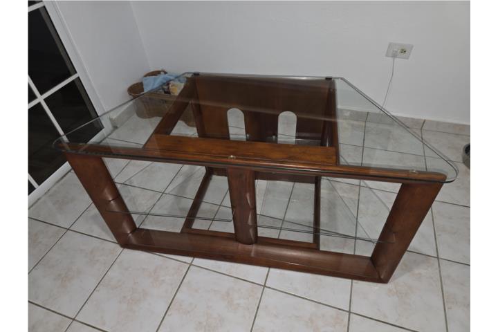 Mesa para sala de madera y cristal, Puerto Rico