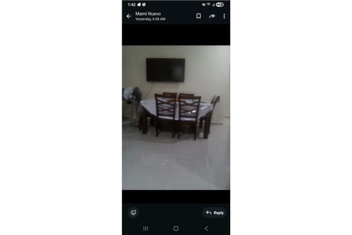 Mesa Comedor Madera solida con Sillas, Puerto Rico