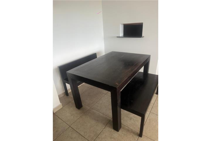 Juego Comedor en Teka, Puerto Rico
