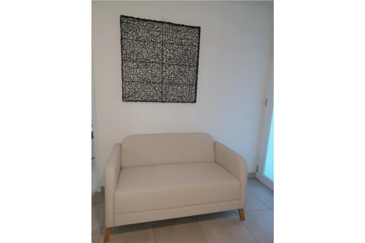 Sofa pequeño, Puerto Rico