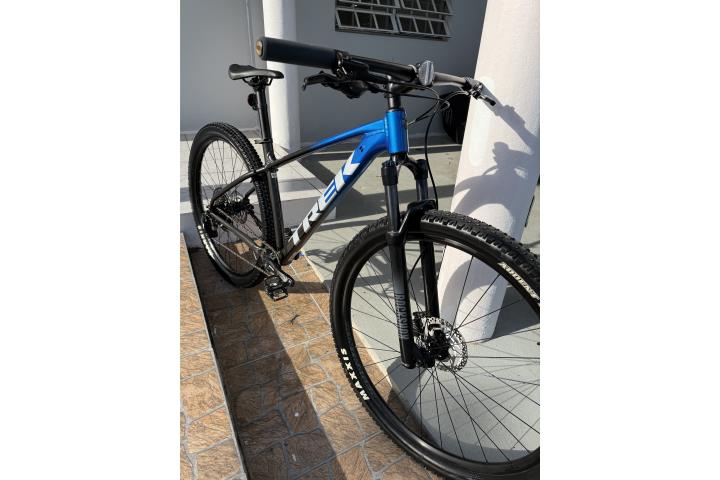 Trek Marlin 8 12 pasos Nueva, Puerto Rico