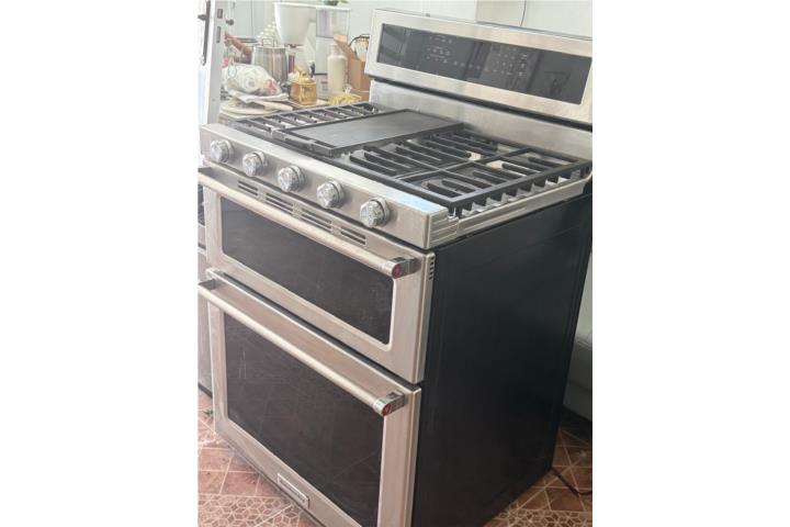 Estufa de gas con dos hornos, Puerto Rico