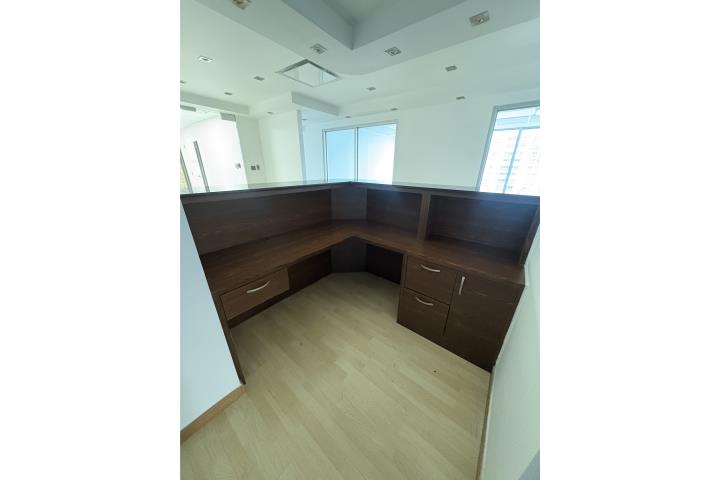 Escritorio de Recepción, Puerto Rico