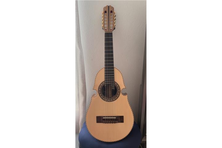 Cuatro Puertorriqueño , Puerto Rico