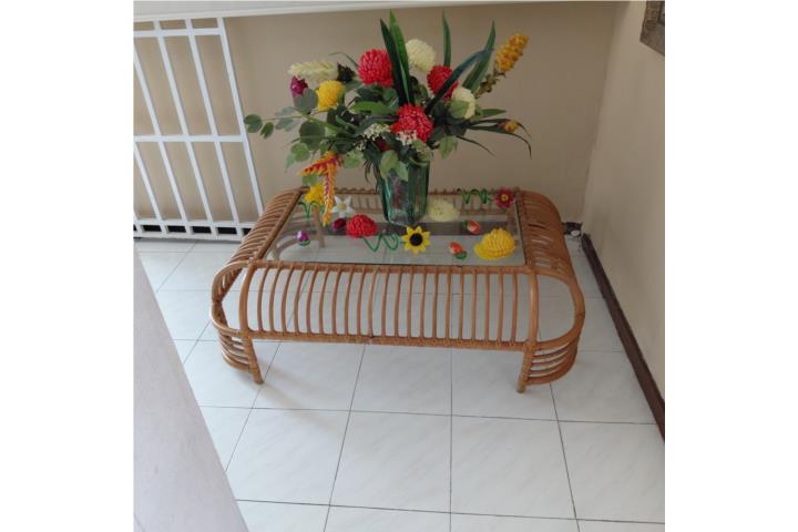 Mesa tope cristal Rattan, Puerto Rico