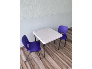 Mesa de ni�o y 2 sillas, Puerto Rico