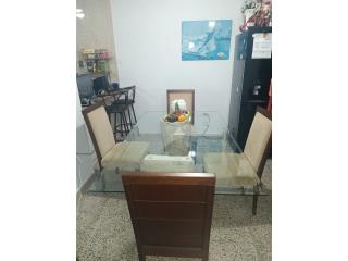 Mesa de comedor , Puerto Rico