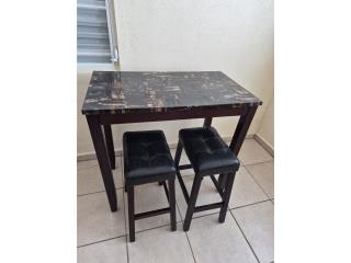 Mesa con 2 butacas, Puerto Rico