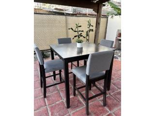 Mesa alta con 4 stools, Puerto Rico