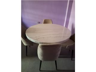 Mesa Marbella con sillas, Puerto Rico