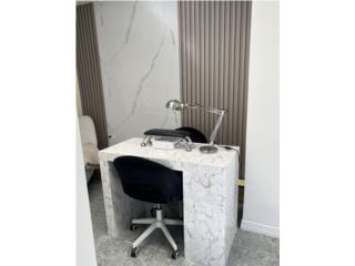 Mesa de uñas como nueva hecha en PVC 600 
