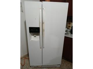 Nevera blanca side by side