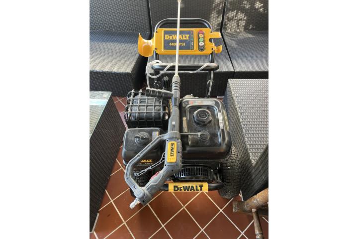 Máquina Presión Dewalt, Puerto Rico