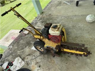 Maquina de hacer trinchera