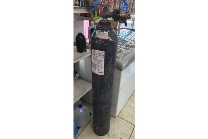 Tanque de helio, Puerto Rico