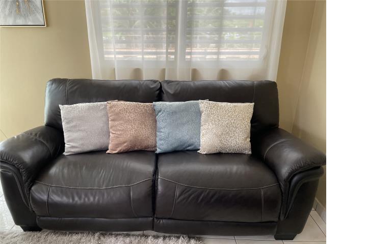 SOFA BROWN EN PIEL, Puerto Rico