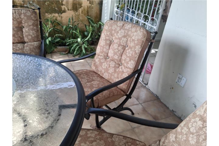 Mesa de comedor patio, Puerto Rico