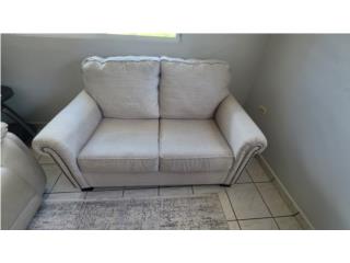 Love Seat Ashley, Puerto Rico