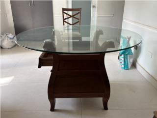 Mesa de comedor en madera , Puerto Rico