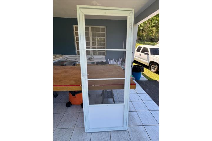 Puerta screen - Puerto Rico