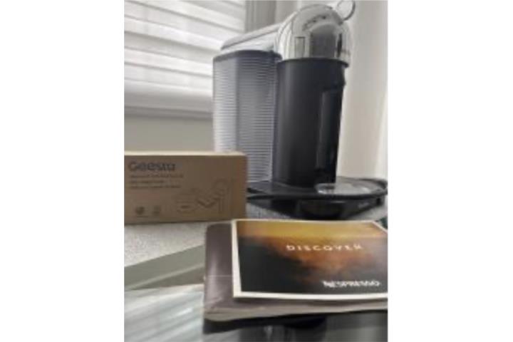 Cafetera Nespresso Vertuo Breville - Como Nueva
