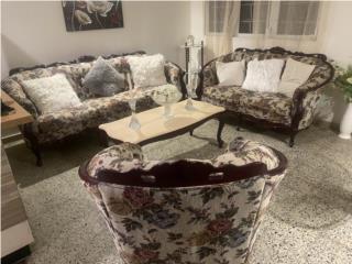Muebles en madera sólida