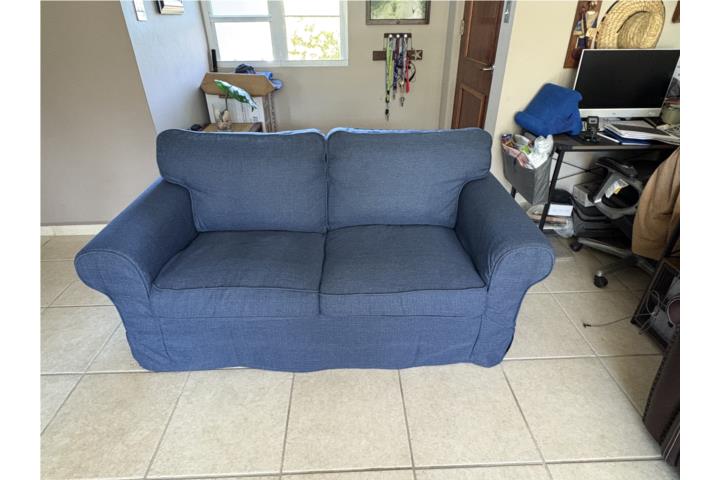 Mueble Love Seat - colección IKEA, Puerto Rico
